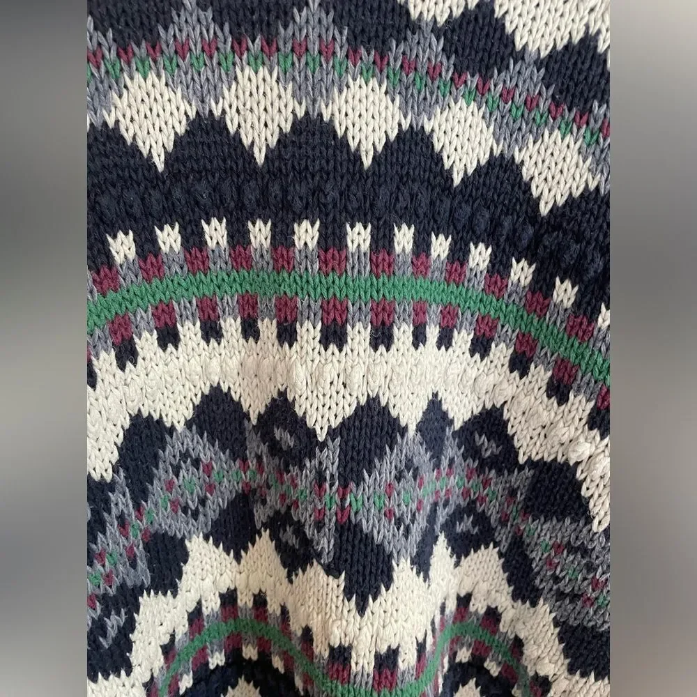 Vintage Men’s 80’s crew Neck long Sleeve heavy Sweater in Blue and White Size L